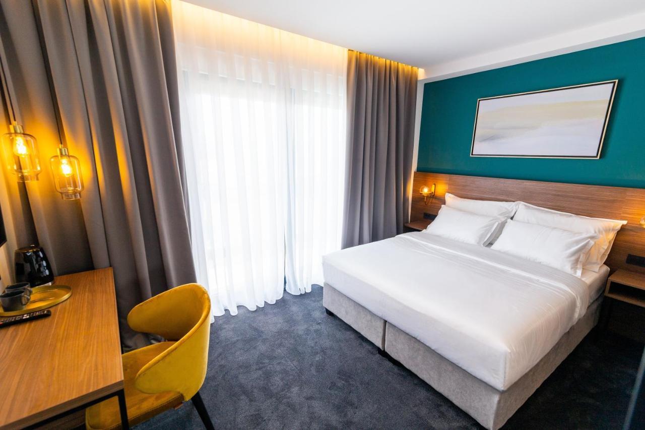 Boutique Rooms 76 Imotski Quarto foto